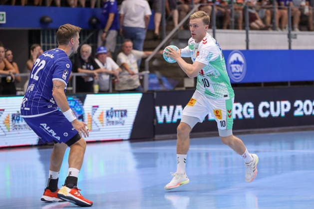 14.08.2026, xgox, Handball - Wartburg Cup TBV Lemgo-Lippe - SC Magdeburg emspor, v.l. Gisli Thorgeir Kristjansson (Magdeburg, 10) am Ball, plays the ball Eisenach