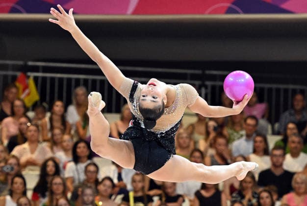 14.08.2026, xhbx, Rhythmische Sportgymnastik Weltmeisterschaft 2026, v.l. Sofia Raffaeli (Italien) Ball (DFL DFB REGULATIONS PROHIBIT ANY USE OF PHOTOGRAPHS as IMAGE SEQUENCES and or QUASI-VIDEO) Frankfurt am Main