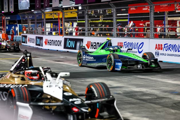 Sport Bilder des Tages Joel Eriksson (Envision Racing, 14) erstes freies Training Free Practice 1, Startuebung, ABB FIA Formula E World Championship, WM, Weltmeisterschaft London e-Prix 2026, Vereinigtes Koenigreich, Saison 12 2025 26, Runde 16, 14.07.2026, ABB FIA Formula E World Championship, London e-Prix 2026, Vereinigtes Koenigreich, Saison 12 2025 26, Runde 16, 14.07.2026 London Copyright: xEibner-Pressefoto LauraxRoemerx EP_LRR