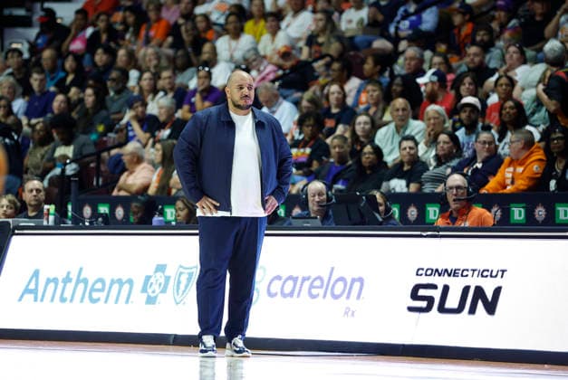 UNCASVILLE, CT - AUGUST 13: Rachid Meziane of the Connecticut Sun looks on during the WNBA, Basketball Damen, USA game between Atlanta Dream and Connecticut Sun on August 13, 2026, at Mohegan Sun Arena in Uncasville, CT. (Photo by M. Anthony Nesmith Icon Sportswire) WNBA: AUG 13 Atlanta Dream at Connecticut Sun EDITORIAL USE ONLY Icon26081359