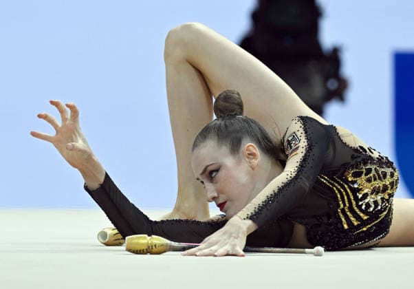 14.08.2026, xhbx, Rhythmische Sportgymnastik Weltmeisterschaft 2026, v.l. Darja Varfolomeev (Deutschland) Keulen (DFL DFB REGULATIONS PROHIBIT ANY USE OF PHOTOGRAPHS as IMAGE SEQUENCES and or QUASI-VIDEO) Frankfurt am Main