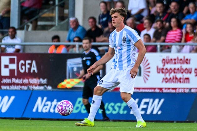 14.08.2026, GER, Fußball, Herren, RL Bayern, FC Memmingen vs TSV 1860 München Julian Bell (München, 2) Memmingen e-con ArenaPark Bayern Deutschland Copyright: xNordphotox xHafnerx