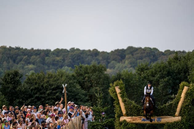 260815 Libussa Lubbecke of Germany with horse Caramia compete in the Eventing Cross-Country during day 5 of the 2026 FEI World Championships on August 15, 2026 in Aachen. Photo: Emma Wallskog BILDBYRAN kod EW EW0685 ridsport equestrian rid-vm 2026 2026 fei world championships bbeng ridsport-vm fälttävlan eventing terrängritt terräng Copyright: EMMAxWALLSKOG BB260815EW011