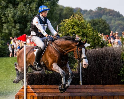 260815 Christoffer Forsberg of Sweden with horse Hippo s Sapporo compete in the Eventing Cross-Country during day 5 of the 2026 FEI World Championships on August 15, 2026 in Aachen. Photo: Emma Wallskog BILDBYRAN kod EW EW0685 ridsport equestrian rid-vm 2026 2026 fei world championships bbeng ridsport-vm fälttävlan eventing terrängritt terräng sweden sverige Copyright: EMMAxWALLSKOG BB260815EW032