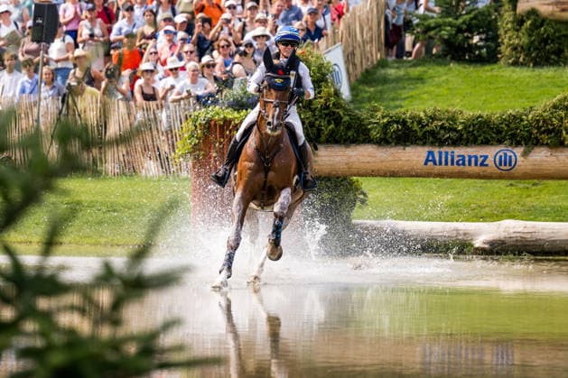 260815 Amanda Staam of Sweden with horse Corpoubet AT compete in the Eventing Cross-Country during day 5 of the 2026 FEI World Championships on August 15, 2026 in Aachen. Photo: Emma Wallskog BILDBYRAN kod EW EW0685 ridsport equestrian rid-vm 2026 2026 fei world championships bbeng ridsport-vm fälttävlan eventing terrängritt terräng sweden sverige Copyright: EMMAxWALLSKOG BB260815EW038