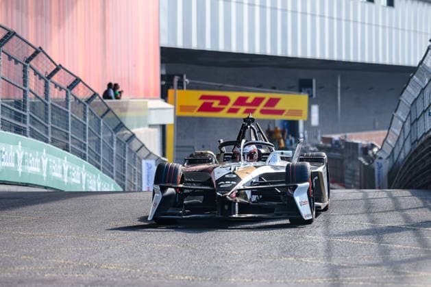 Mitch Evans (Jaguar TCS Racing, 09) zweites freies Training Free Practice 2, ABB FIA Formula E World Championship, WM, Weltmeisterschaft London e-Prix 2026, Vereinigtes Koenigreich, Saison 12 2025 26, Runde 16, 15.07.2026, ABB FIA Formula E World Championship, London e-Prix 2026, Vereinigtes Koenigreich, Saison 12 2025 26, Runde 16, 15.07.2026 London Copyright: xEibner-Pressefoto LauraxRoemerx EP_LRR