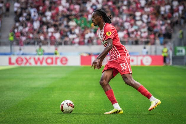 Testspiel: SC Freiburg vs Crystal Palace, 15.08.2026 Jordy Makengo (SC Freiburg, 33) am Ball Testspiel: SC Freiburg vs Crystal Palace, Europa-Park-Stadion, 15.08.2026 DFB DFL REGULATIONS PROHIBIT ANY USE OF PHOTOGRAPHS AS IMAGE SEQUENCES AND OR QUASI-VIDEO. Copyright: xBEAUTIFULxSPORTS Boscox