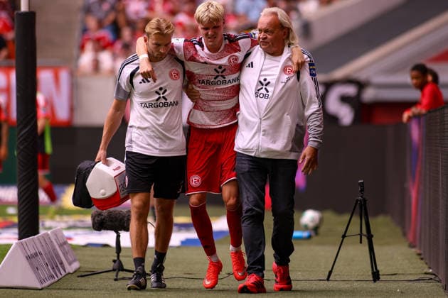 15.08.2026, GER, Fussball, Herren, 3. Liga , Saison 2026 2027, Fortuna Düsseldorf - TSG Hoffenheim II Felix Meiser (F95) verletzt ausgewechselt Copyright: xSvenxHanischx