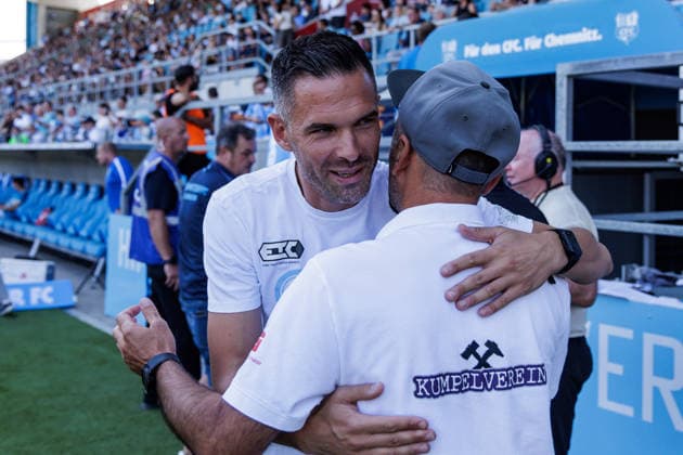 15.08.2026, GER, Regionalliga Nord-Ost, 3. Spieltag, Saison 2026 2027), Chemnitz, Chemnitzer FC - FC Erzgebirge Aue Benjamin Duda (Coach Chemnitzer FC) Chemnitz eins-Stadion - An der Gellertstraße Sachsen Deutschland Copyright: xnordphotoxGmbHx xTrienitzx