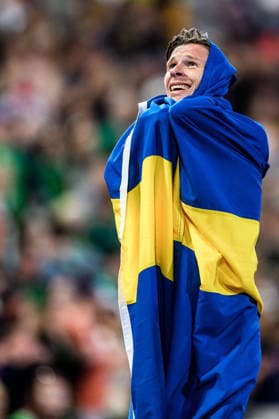 260815 Andreas Almgren of Sweden celebrates first place in men s 10 000 meter final during day 6 of the 2026 European Athletics Championships on August 15, 2026 in Birmingham. Photo: Mathias Bergeld BILDBYRAN kod MB MT1071 friidrott athletics friidrett friidrotts-em em friidretts-em 2026 european athletics championships day 6 bbeng jubel sweden sverige Copyright: MATHIASxBERGELD BB260815MB166