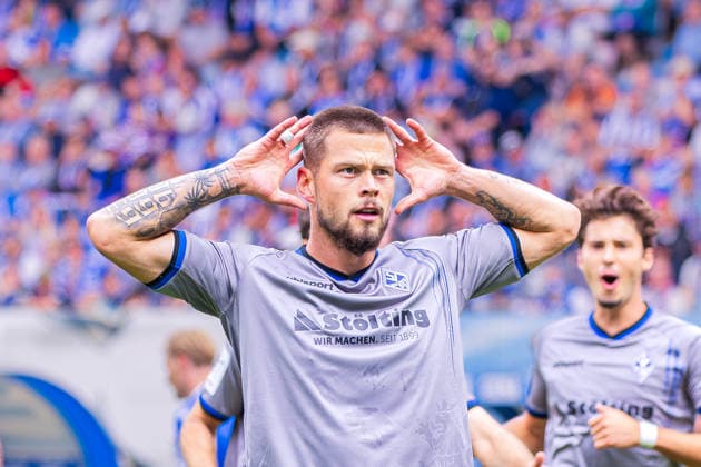 Sport Bilder des Tages Deutschland: 3.Liga, Saison 2026 2027, 16.08.2026, 2. Spieltag, FC Hansa Rostock vs Waldhof Mannheim, Ostseestadion : Torjubel nach dem Tor zum 0:1 für den Waldhof Mannheim durch Torschütze Ulbricht, Julian (Waldhof Mannheim, 10) Copyright: xMichellexLukax