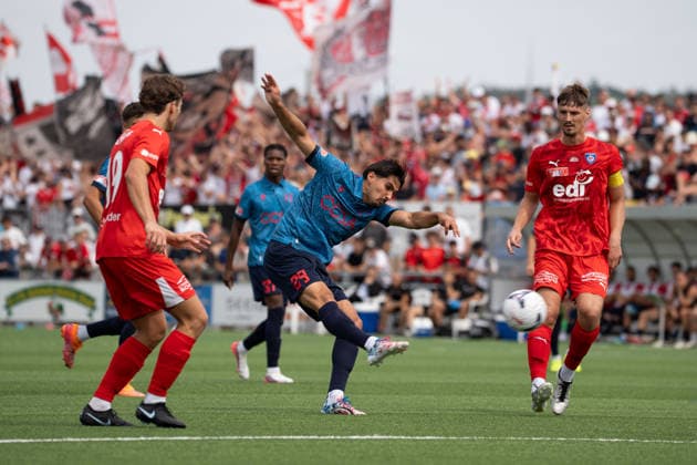 KERZERS, FRIBOURG, SWITZERLAND - AUGUST 16: Théo Berdayes of FC Sion takes a shot during the Swiss Cup first round match between FC Kerzers and FC Sion at Stadion Erli on August 16, 2026 in Kerzers, Fribourg, Switzerland. Copyright: xLivioxBaeriswylx xSPPx Sportspressphoto_SPR208489