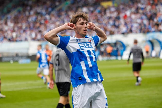 Torjubel 2:3 Torschütze Bernie Lennemann (Rostock) ; GER, FC Hansa Rostock vs. SV Waldhof Mannheim, Fußball, Männer, 3.Liga, 02.Spieltag, Spielzeit 2026 2027, 16.08.2026 Rostock Ostseestadion Mecklenburg - Vorpommern Deutschland