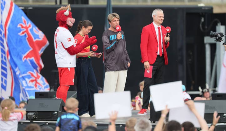RB Leipzig Ð Saisoneroeffnung Bundesliga Leipzig, 16.08.2026, Festwiese vor der Red Bull Arena, Fussball, 1.Bundesliga, RB Leipzig, Saisoneröffnung , Im Bild: Season Heat Up 2026. Stargast Kevin Kampl. , Nur zur redaktionellen Nutzung. Only editorial use. ,