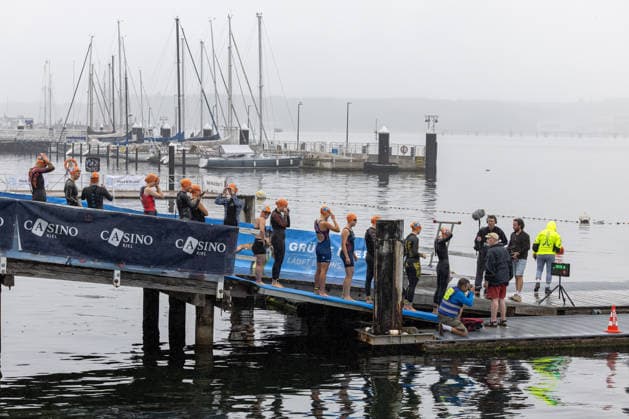 16.08.2026 USC Kiel 37. KN Förde Triathlon 2026 Sprinttriathlon Gruppe 1 (alle Frauen) Schwimmen Kiel Reventlouwiese Schleswig Holstein Deutschland