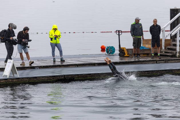 16.08.2026 USC Kiel 37. KN Förde Triathlon 2026 Sprinttriathlon Gruppe 1 (alle Frauen) Schwimmen Kiel Reventlouwiese Schleswig Holstein Deutschland
