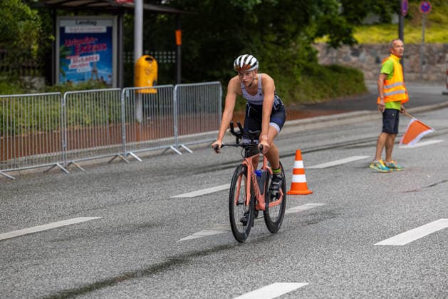 16.08.2026 USC Kiel 37. KN Förde Triathlon 2026 Sprinttriathlon Gruppe 1 (alle Frauen) Radstrecke Kiel Reventlouwiese Schleswig Holstein Deutschland