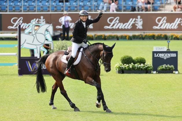 1. Platz, Weltmeister Michael Jung (GER, Deutschland, Germany) mit Pferd fischerChipmunk FRH, Chipmunk FRH , Vielseitigkeit , FEI Eventing World Championship, WM, Weltmeisterschaft , DHL-Preis, Einzel Mannschaft, AACHEN - FEI World Championships 2026, Weltfest des Pferdesports, Reitsport Weltmeisterschaft 2026, Aachen 2026, Welcome Home 2026, Aachener Soers, 11. bis 23. August 2026, Reitsport, 16.08.2026, Aachen Aachener Soers Deutschland