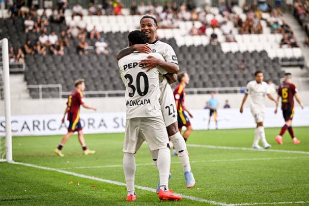 LUGANO, SWITZERLAND - AUGUST 16: Beckham Castro of Lugano R) celebrates his goal with Dereck Moncada of Lugano L) during the Swiss Cup match between Vedeggio Calcio and FC Lugano at AIL Arena on August 16, 2026 in Lugano, Switzerland. Lugano AIL Arena Ticino Switzerland Copyright: xJustPictures.ch AndreaxBrancax jp-en-EuSpIm-AB_16082026_4757