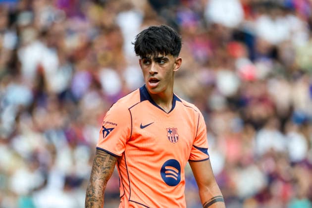 Marc Bernal FC Barcelona, Barca 22) , Schweiz, Fussball, Testspiel, 2026 2027, FC Basel vs. FC Barcelona, 16.08.2026, Basel Sankt Jakob Park Schweiz Copyright: xGrantxHubbsx