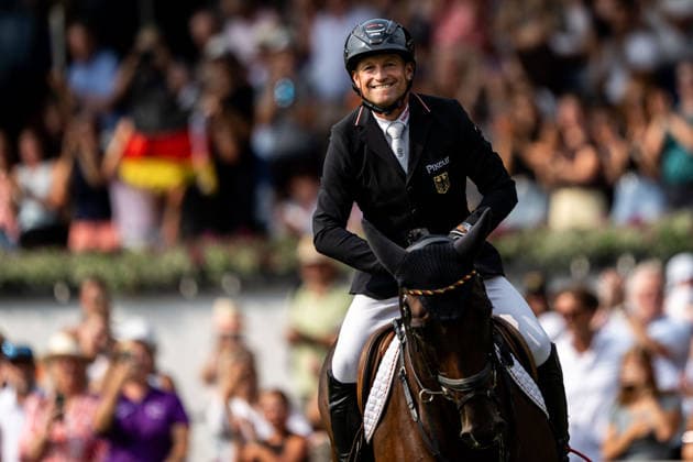 260816 Michael Jung of Germany with horse fischerChipmunk compete in the Eventing Show Jumping Final during day 6 of the 2026 FEI World Championships on August 16, 2026 in Aachen. Photo: Emma Wallskog BILDBYRAN kod EW EW0687 ridsport equestrian rid-vm 2026 2026 fei world championships bbeng ridsport-vm fälttävlan eventing jubel Copyright: EMMAxWALLSKOG BB260816EW052