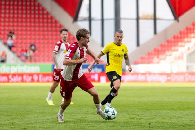 16.08.2026, Fussball, GER, Saison, 3.Liga, Saision 2026 2027, 02. Spieltag, SSV Jahn Regensburg - 1.FC Saarbrücken David Philipp (SSV Jahn Regensburg) DFL REGULATIONS PROHIBIT ANY USE OF PHOTOGRAPHS AS IMAGE SEQUENCES AND OR QUASI-VIDEO.