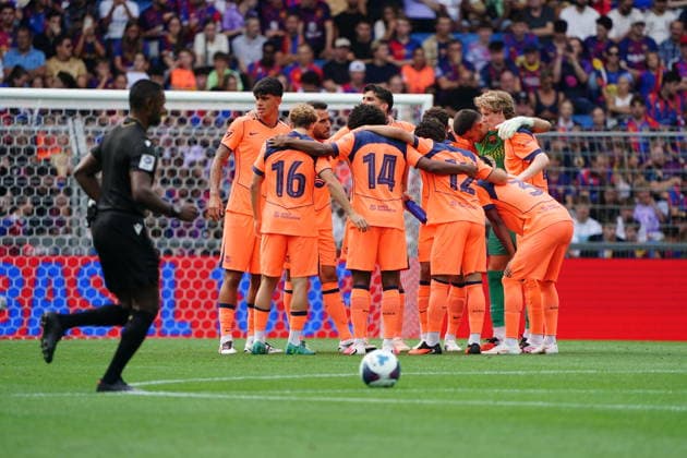 16.08.2026 Schweiz Basel St.Jakob-Park Fssball Herren Saison 2026-2027 Testspiel FC Basel - FC Barcelona, Barca 2:5 Bild. Team FC Barcelona Aktion