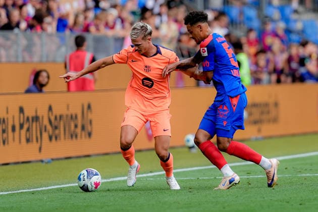 BASEL, SWITZERLAND - AUGUST 16: Uruejoma (FC Basel 1893), (right), and Dani Olmo (20 FC Barcelona, Barca , (left), in action during the friendly match between FC Basel 1893 and FC Barcelona at St. Jakob Park Stadium on August 16, 2026 in Basel, Switzerland. Copyright: xPriscilaxBütlerx xSPPx Sportspressphoto_SPR209174