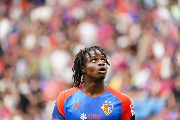 16.08.2026 Schweiz Basel St.Jakob-Park Fssball Herren Saison 2026-2027 Testspiel FC Basel - FC Barcelona, Barca 2:5 Bild. Evann Senaya FC Basel Aktion Einzelbild
