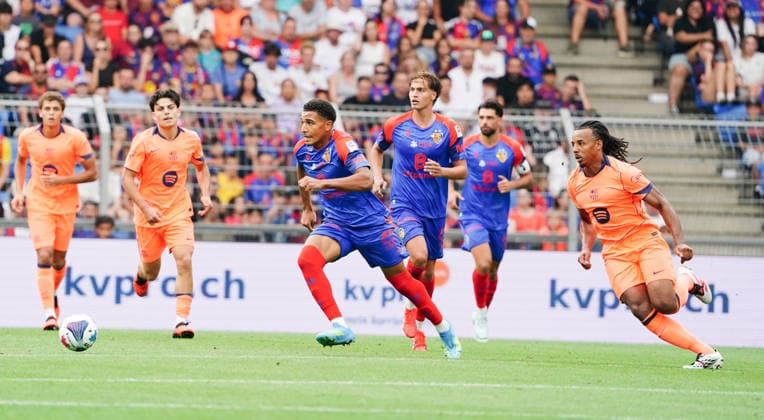 16.08.2026 Schweiz Basel St.Jakob-Park Fssball Herren Saison 2026-2027 Testspiel FC Basel - FC Barcelona, Barca 2:5 Bild. Giacomo Koloto FC Basel Mitte, Aktion