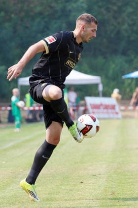 16.08.2026, xrekx, Fussball Testspiel, SV Auersmacher - SV Elversberg v.l. Luca Sirch (SV Elversberg) (DFL DFB REGULATIONS PROHIBIT ANY USE OF PHOTOGRAPHS as IMAGE SEQUENCES and or QUASI-VIDEO) Auersmacher