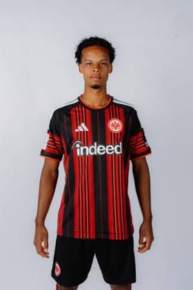 Julian Etse - Fussball, Regionalliga Südwest - Porträttermin 2026 2027 - Eintracht Frankfurt II - 23.07.26 Fussball, Regionalliga Südwest - Porträttermin 2026 2027 - Eintracht Frankfurt II - 23.07.26