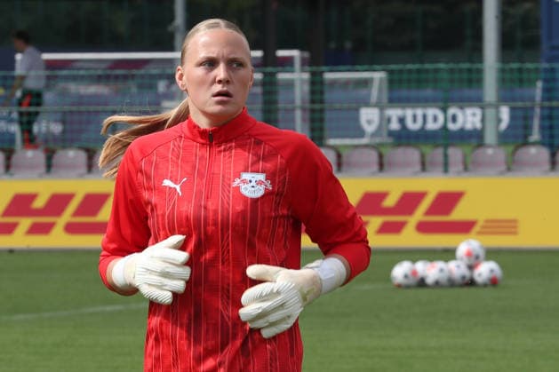 Google Pixel Frauen-Bundesliga, RB Leipzig - Bayer Leverkusen; 23.08.2026 Torwart Mirja Kropp (44, RB Leipzig). Fußball, Google Pixel Frauen-Bundesliga, Saison 2026 2027, 1. Spieltag: RB Leipzig vs. Bayer 04 Leverkusen am 23.08.2026, Trainingszentrum Cottaweg, Leipzig. DFB REGULATIONS PROHIBIT ANY USE OF PHOTOGRAPHS AS IMAGE SEQUENCES AND OR QUASI-VIDEO. Copyright: xBEAUTIFULxSPORTS JanxKaeferx