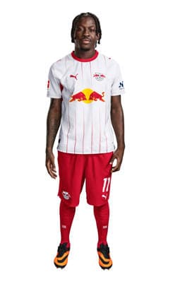 Achtung: Redaktionelle Nutzung honorarfrei - Attention: Free of charge for editorial use - Johan Bakayoko - RB Leipzig, Fußball, 1. Bundesliga