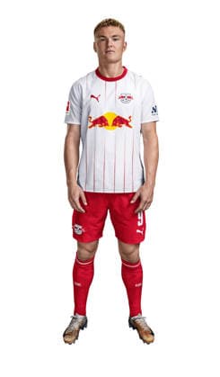Achtung: Redaktionelle Nutzung honorarfrei - Attention: Free of charge for editorial use - Conrad Harder - RB Leipzig, Fußball, 1. Bundesliga