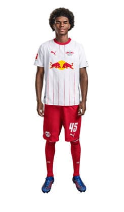 Achtung: Redaktionelle Nutzung honorarfrei - Attention: Free of charge for editorial use - Samba Konate - RB Leipzig, Fußball, 1. Bundesliga