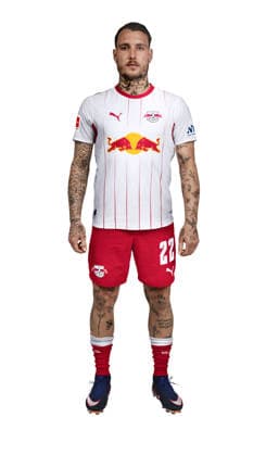Achtung: Redaktionelle Nutzung honorarfrei - Attention: Free of charge for editorial use - David Raum - RB Leipzig, Fußball, 1. Bundesliga