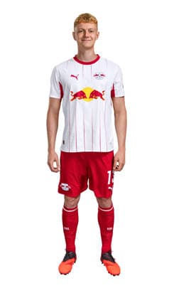 Achtung: Redaktionelle Nutzung honorarfrei - Attention: Free of charge for editorial use - Nicolas Seiwald - RB Leipzig, Fußball, 1. Bundesliga