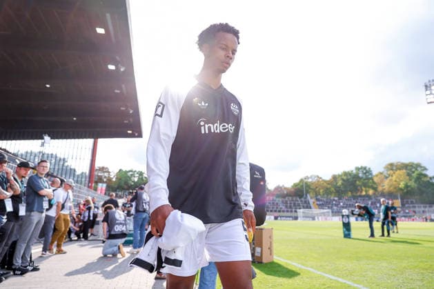 21.08.2026, Fußball, SC St. Tönis - Eintracht Frankfurt, 1. Runde DFB-Pokal 2026 27, Grotenburg-Stadion in Krefeld, Saison 2026 2027: Julian Etse (Eintracht Frankfurt 53) DFB regulations prohibit any use of photographs as image sequences and or quasi-video. Nordrhein-Westfalen Deutschland