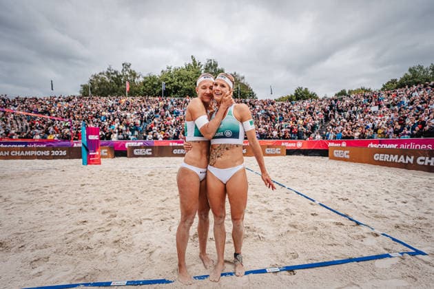 Beachvolleyball Frauen Deuschte Meisterschaft Finale German Beach Championship 30.08.2026 v.l. Sandra Ittlinger und Kim van de Velde gewinnen das Finale und sind Deutsche Meisterinnen Dortmund Revierpark Wischlingen Nordrhein-Westfalen Deutschland