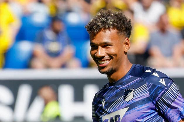 Im Bild: Bambase Conte (TSG 1899 Hoffenheim, 20) 05.09.2026, TSG 1899 Hoffenheim - Borussia Dortmund, 1. Bundesliga, 2. Spieltag, Deutschland, Sinsheim, SNP Arena, DFL REGULATIONS PROHIBIT ANY USE OF PHOTOGRAPHS AS IMAGE SEQUENCES AND OR QUASI-VIDEO. Copyright: HMBxMedia xJulienxBecker