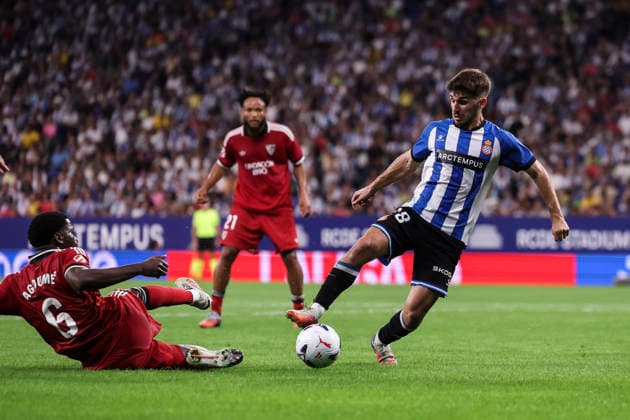 September 6, 2026, Cornella, Barcelona, SPAIN: Javi Hernandez of RCD Espanyol in action during the Spanish league, LaLiga EA Sports, football match played between RCD Espanyol and Sevilla CF at RCDE Stadium on September 06, 2026 in Cornella, Spain. RCD Espanyol V Sevilla CF - LaLiga EA Sports  - ZUMAa181 20260906_zaa_a181_315 Copyright: xJavierxBorregox