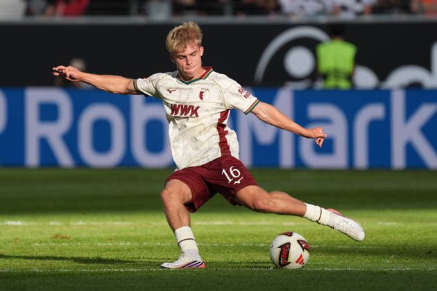 Hennes Behrens (FC Augsburg) - 06.09.2026 Bundesliga, Saison 26 27: Eintracht Frankfurt vs. FC Augsburg, Deutsche Bank Park, 2. Spieltag