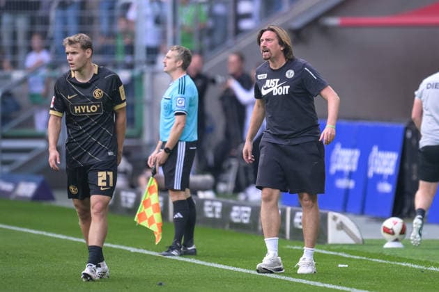 DUISBURG, GERMANY - SEPTEMBER 5: Head Coach Elversberg Vincent Wagner dissatisfied during the DFB Cup 2026 27 match between MSV Duisburg and SV Elversberg at Schauinsland-Reisen-Arena on September 5, 2026 in Duisburg, Germany. (Photo by Markus Fischer 24passion) Duisburg Schauinsland-Reisen-Arena Germany Copyright: 24passionx