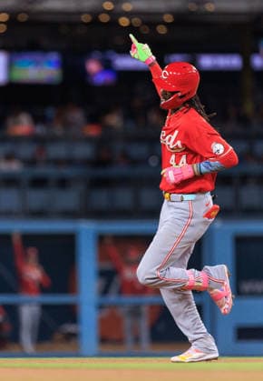 September 8, 2026, Los Angeles, California, USA: Elly De La Cruz 44 of the Cincinnati Reds celebrates after hitting a solo home run in the first inning during a regular-season MLB, Baseball Herren, USA game against the Los Angeles Dodgers on Tuesday September 8, 2026 at Dodger Stadium in Los Angeles, California. Dodgers defeat Reds, 3-2. JAVIER ROJAS PI Los Angeles USA - ZUMAp124 20260908_zaa_p124_011 Copyright: xJavierxRojasx