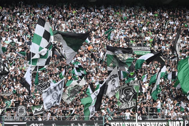 Stimmung in der Gladbacher Nordkurve vor dem Spiel 05.09.2026, Fussball 1. Bundesliga, Saison 2026 2027, 2. Spieltag, Borussia Mönchengladbach - SV Elversberg 3:4 DFL regulations prohibit any use of photographs as image sequences and or quasi-video Moenchengladbach Ista-Borussia-Park Nordrhein Westfalen Deutschland