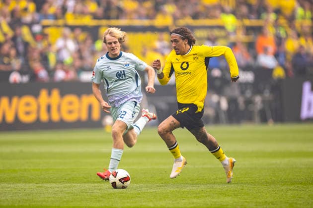 12.09.2026, Fussball, 3. Spieltag der 1. Fussball Bundesliga, Borussia Dortmund - SC Paderborn. v. l. Mattes Hansen (SC Paderborn 07), Fabio Silva (Borussia Dortmund). Dortmund Signal Iduna Park NRW Deutschland xRHR-FOTO DEx Copyright: DennisxEwert RHR-FOTOx RHR-FOTO DE