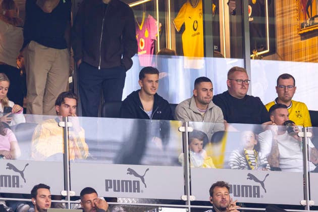 12.09.2026, Fussball, 3. Spieltag der 1. Fussball Bundesliga, Borussia Dortmund - SC Paderborn. Konstantinos Karetsas (Borussia Dortmund) verfolgt das Spiel aus einer Loge. Dortmund Signal Iduna Park NRW Deutschland xRHR-FOTO DEx Copyright: DennisxEwert RHR-FOTOx RHR-FOTO DE