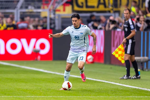 12.09.2026, Fussball, 3. Spieltag der 1. Fussball Bundesliga, Borussia Dortmund - SC Paderborn. Raphael Obermair (SC Paderborn 07). Dortmund Signal Iduna Park NRW Deutschland xRHR-FOTO DEx Copyright: DennisxEwert RHR-FOTOx RHR-FOTO DE