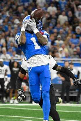 Sep 13, 2026; Detroit, MI, USA; Detroit Lions wide receiver Jameson Williams (1) cannot pull in a long pass at Ford Field. Mandatory Credit: -Cal Media NFL, American Football Herren, USA 2026: Saints Vs Lions SEP 13  - ZUMAc04_ 20260913_zma_c04_286 Copyright: xAllanxDranbergx